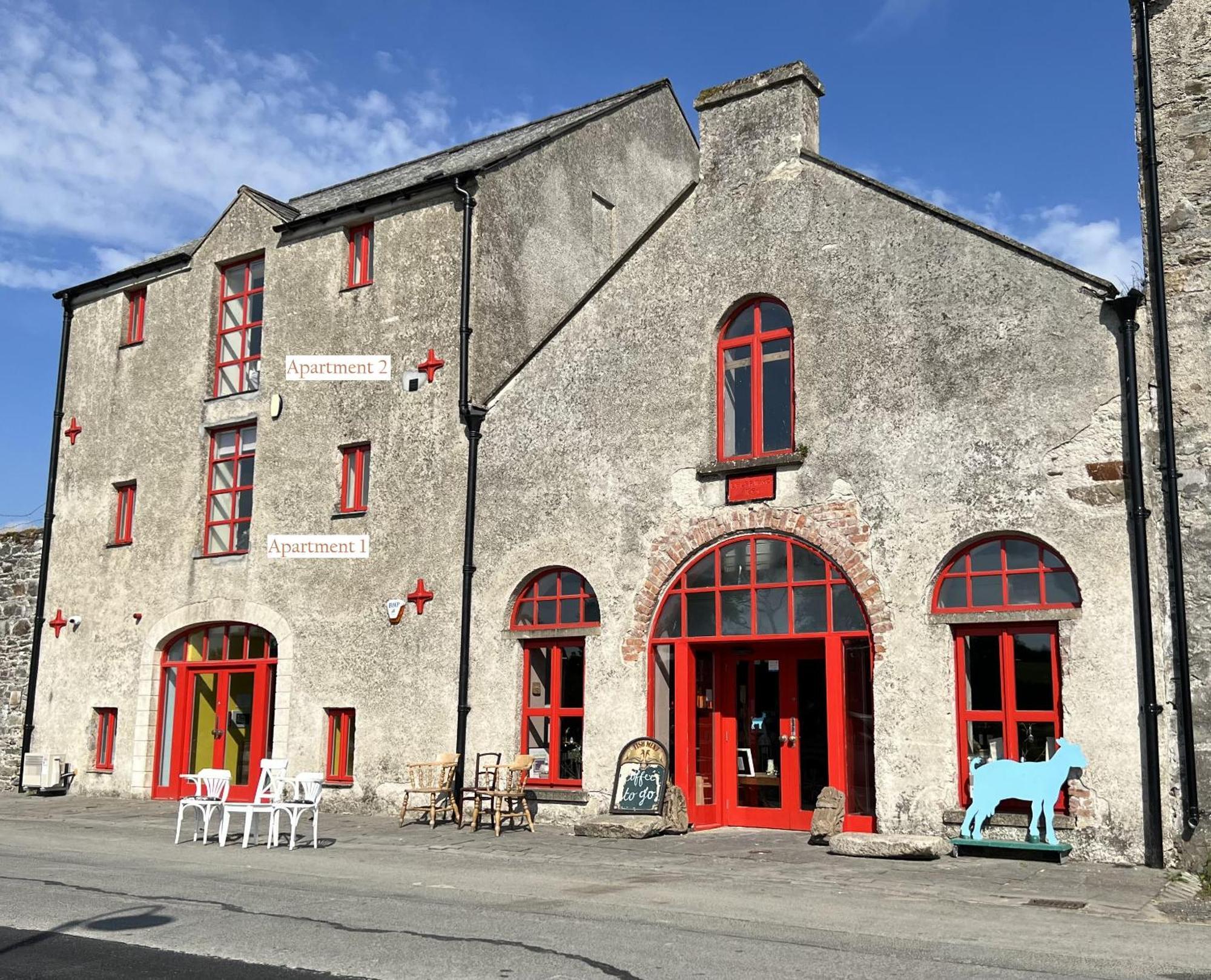 Riverfront Apartments At The Blue Goat Ramelton Exterior photo